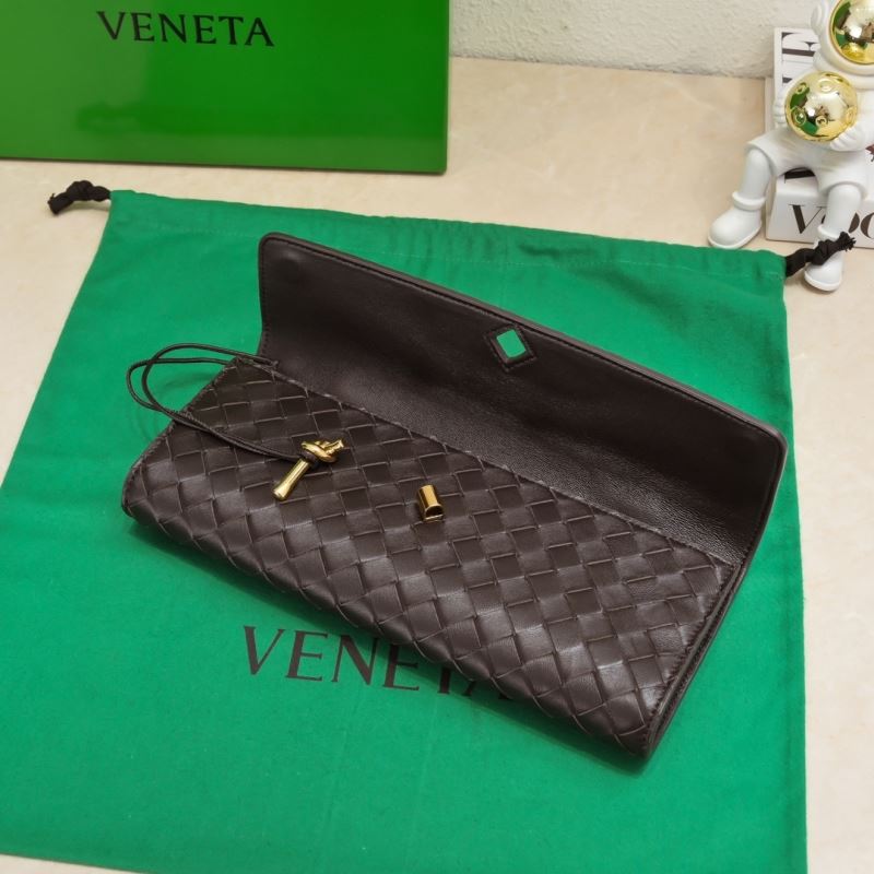 Bottega Veneta Clutch Bags